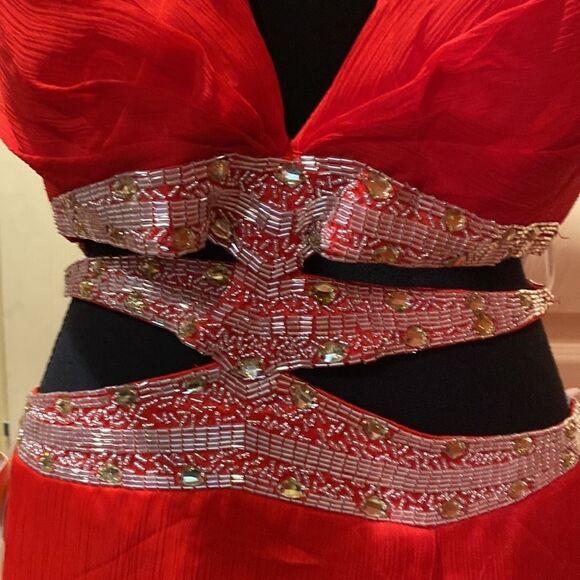 Alyce Paris Red Halter Dress Size 8 - Picture 6 of 8